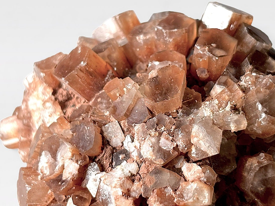 モロッコ産アラゴナイト/Aragonite (霰石)