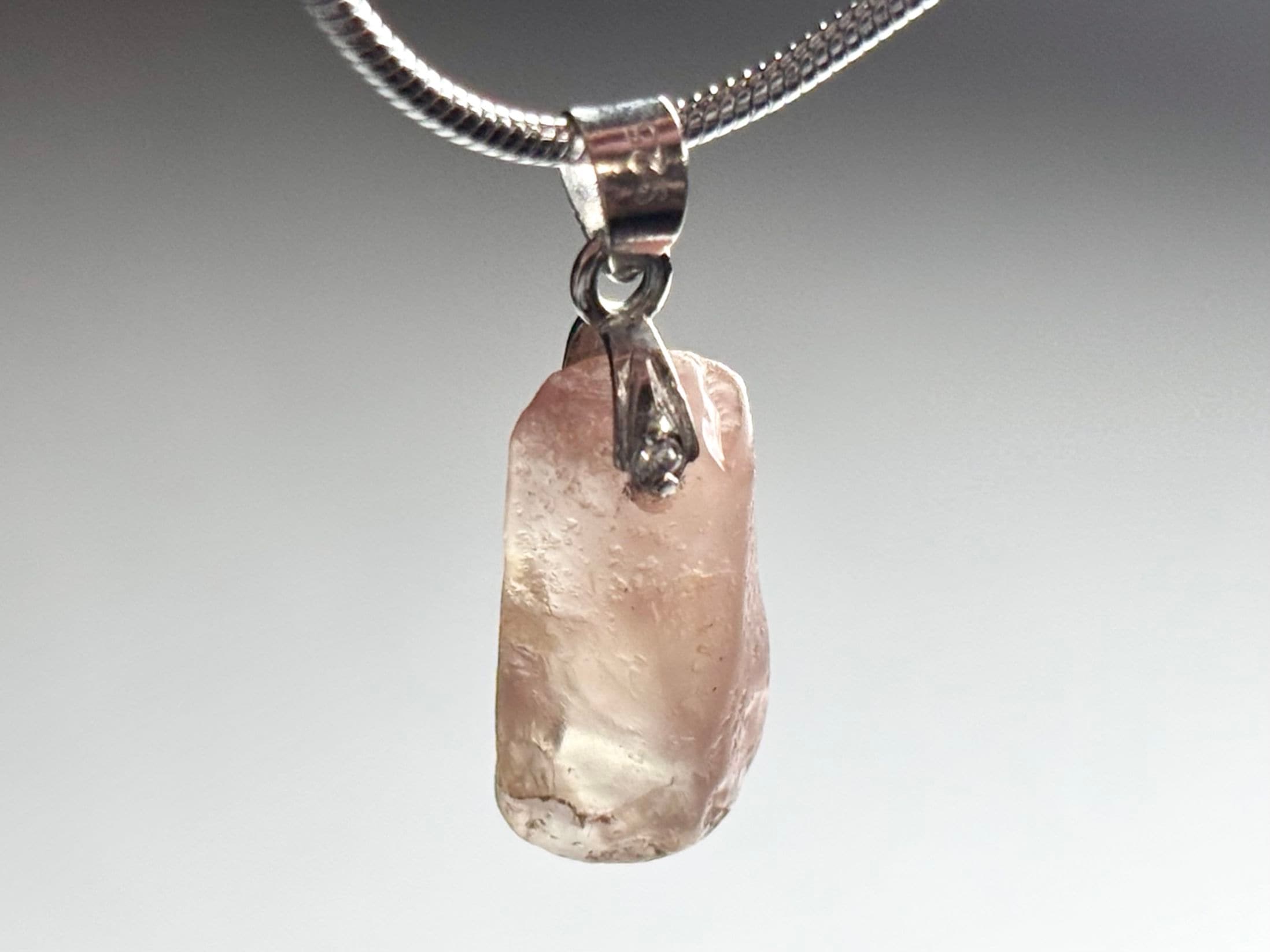 チベタンアンデシン ペンダントトップ / Tibetan Andesine