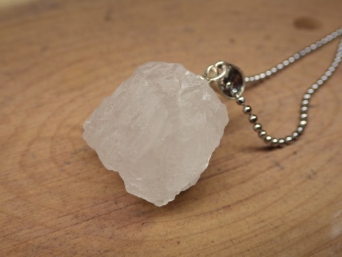 ヒマラヤ・クル渓谷産 アイスクリスタル ペンダントトップ