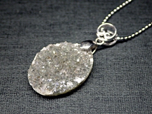 カルセドニーペンダントトップ