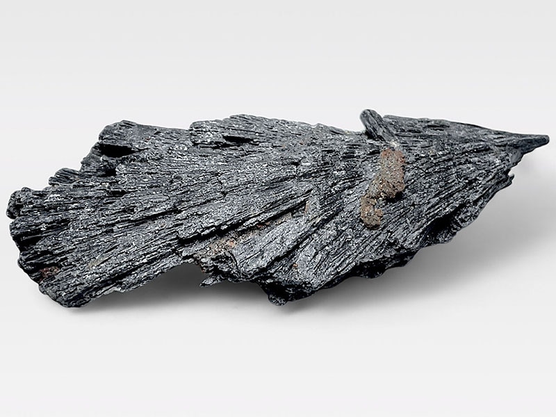 ブラジル産 ブラックカイヤナイト ( 藍晶石 ) / Black Kyanite