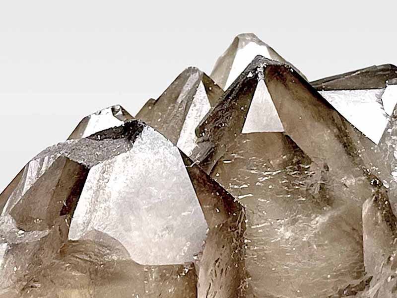 elestial3）ブラジル産エレスチャルスモーキークォーツ/ジャカレー水晶