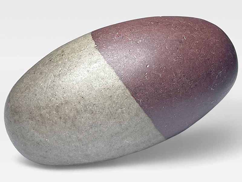 シヴァリンガム / Cryptocrystalline Quartz with Iron oxide