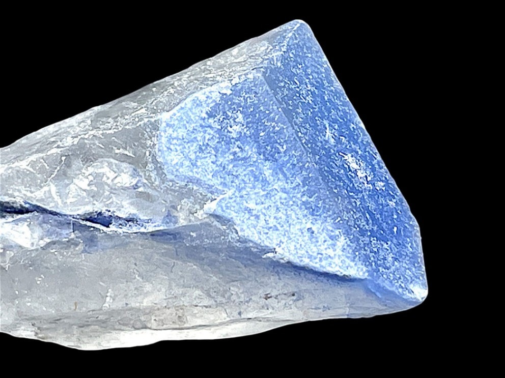 ブラジル産 デュモルチェライトwithクォーツ / Dumortierite with Quartz