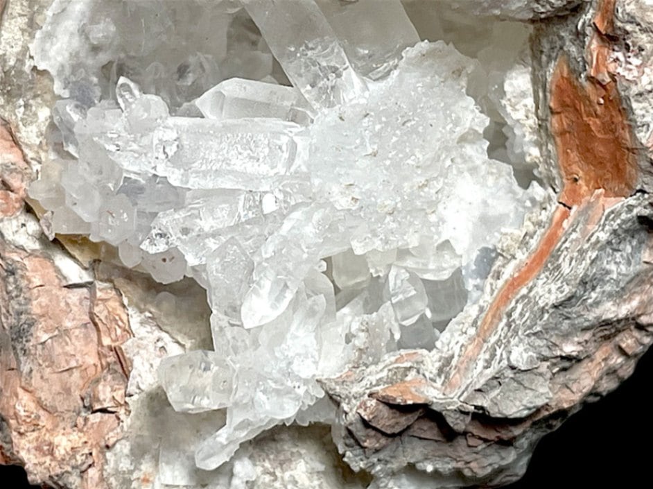 ユタ州産 ダグウェイ水晶ジオード