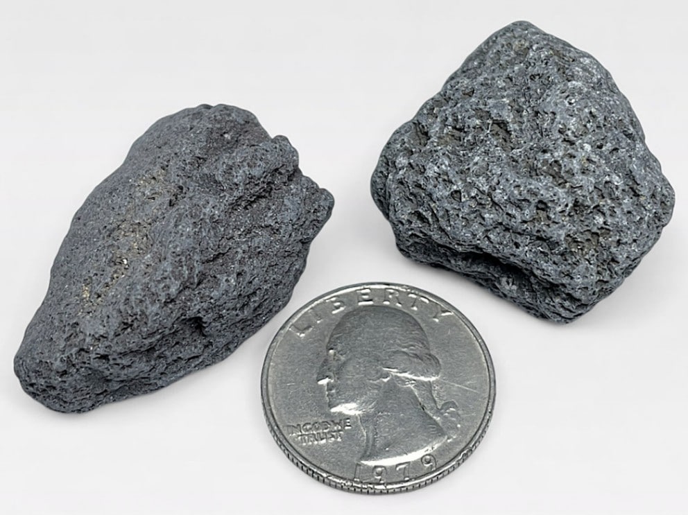 富士の溶岩石 神道SHINTO ㍿｜香港初の日本銘石·銘木専門店｜創業令和二年(2020