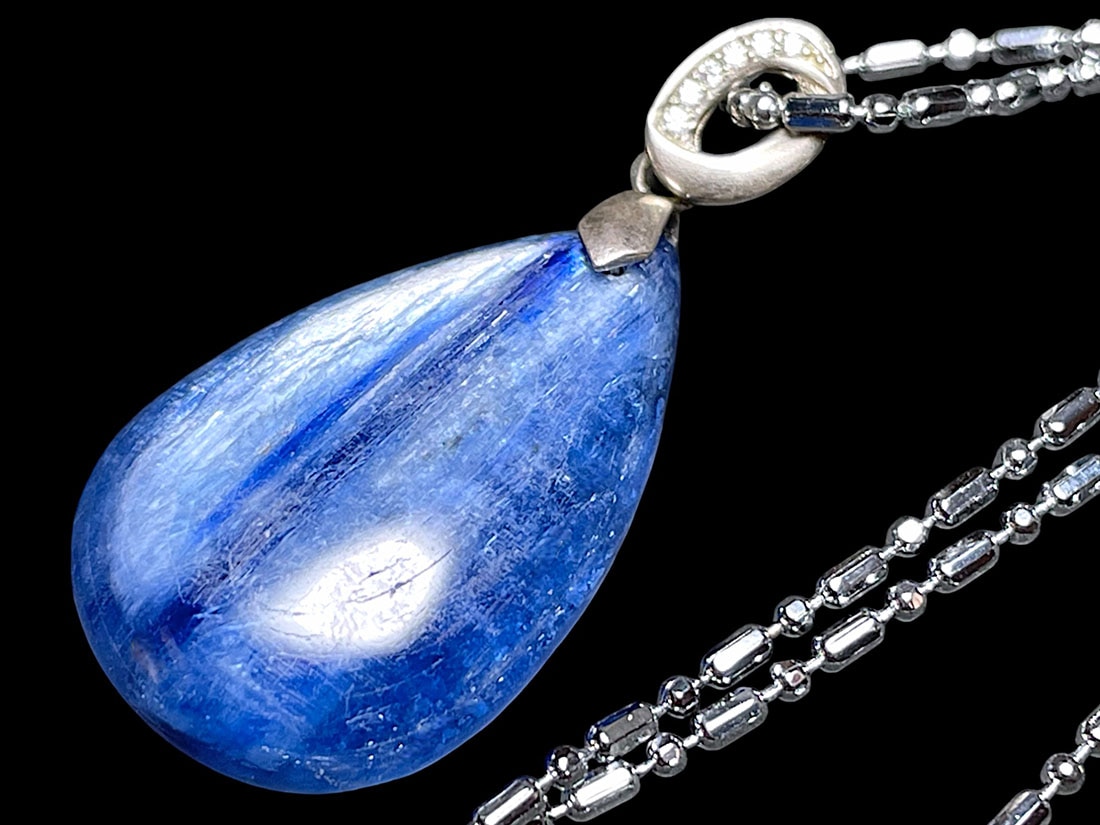 カヤナイト ペンダントトップ