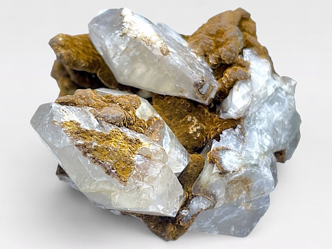 岐阜県吉城郡神岡鉱山産 方解石＆褐鉄鉱 / limonite＆calcite