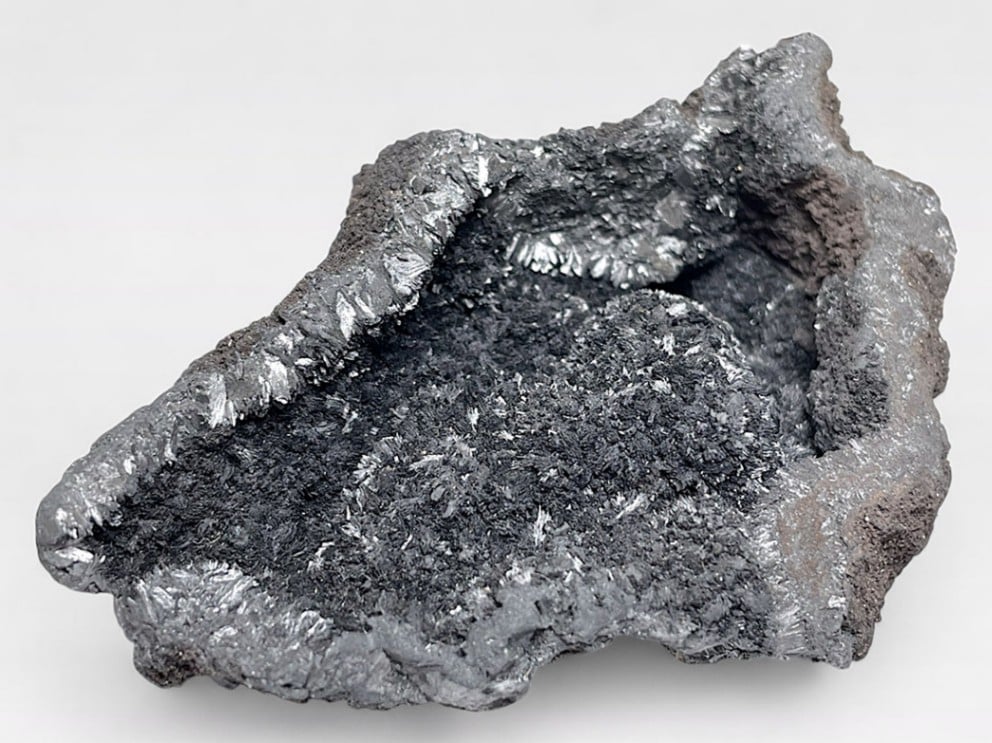 モロッコ産パイロルーサイト (軟マンガン鉱)/Pyrolusite