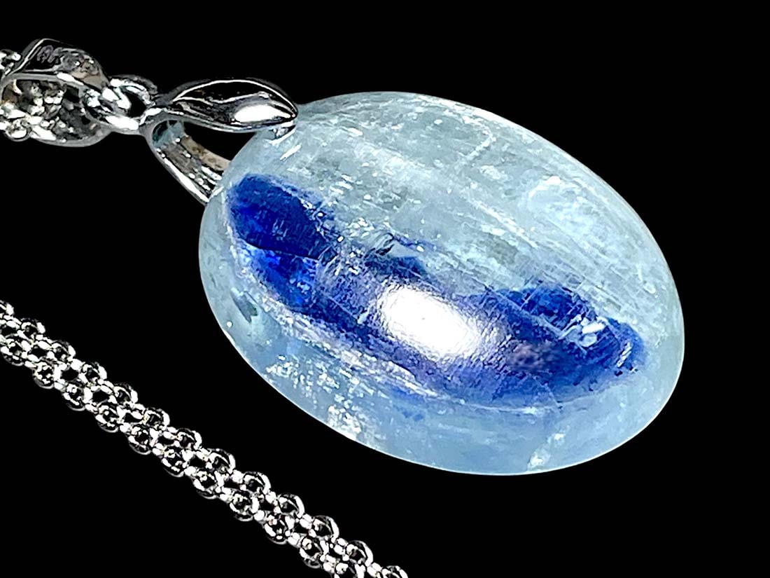 カヤナイト ペンダントトップ