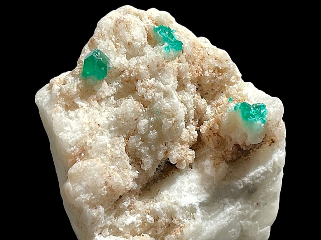 レア！ カザフスタン産 ダイオプテーズ/Dioptase (翠銅鉱)
