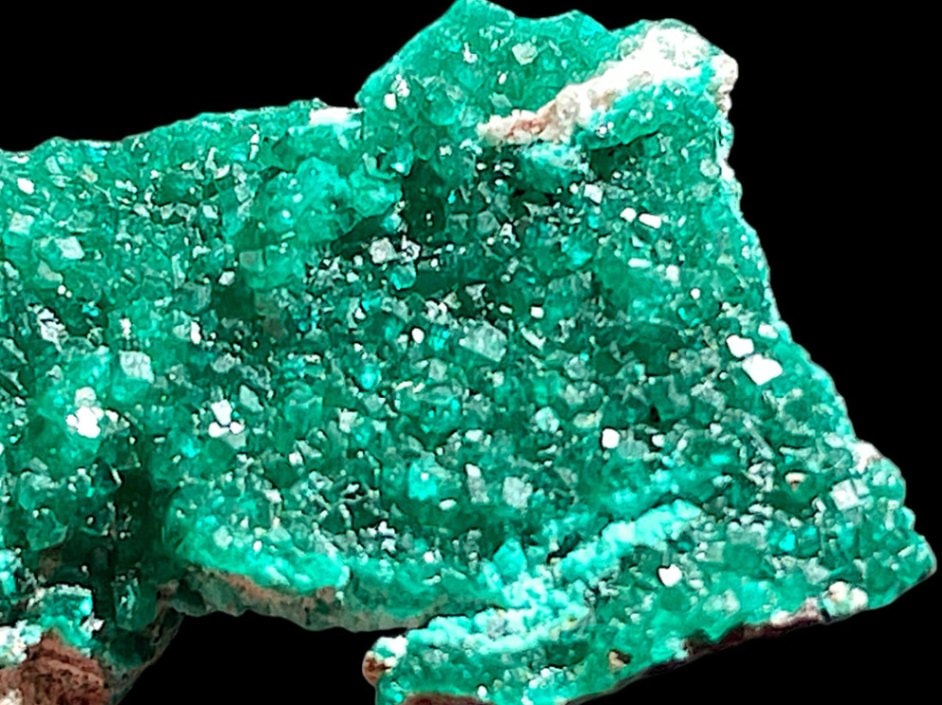 レア！ カザフスタン産 ダイオプテーズ/Dioptase (翠銅鉱)