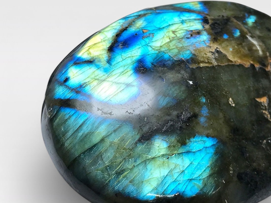 マダガスカル産 ラブラドライト タンブル 