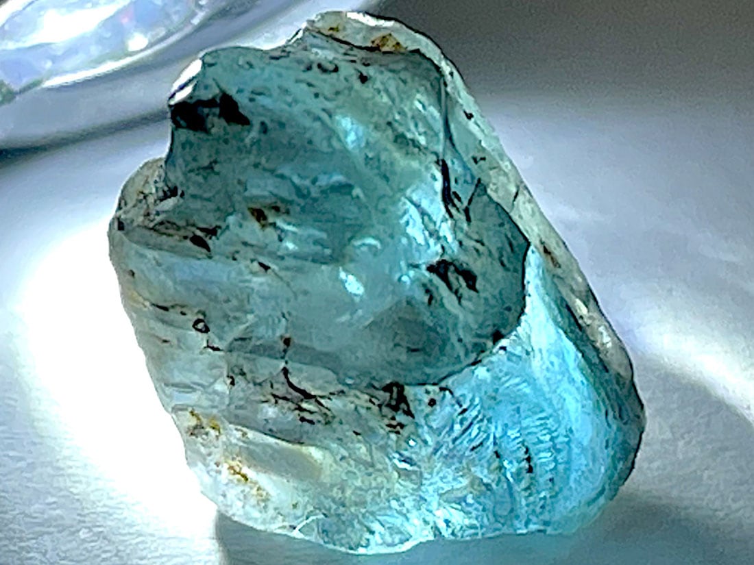 カンボジア産 ブルージルコン / Blue Zircon