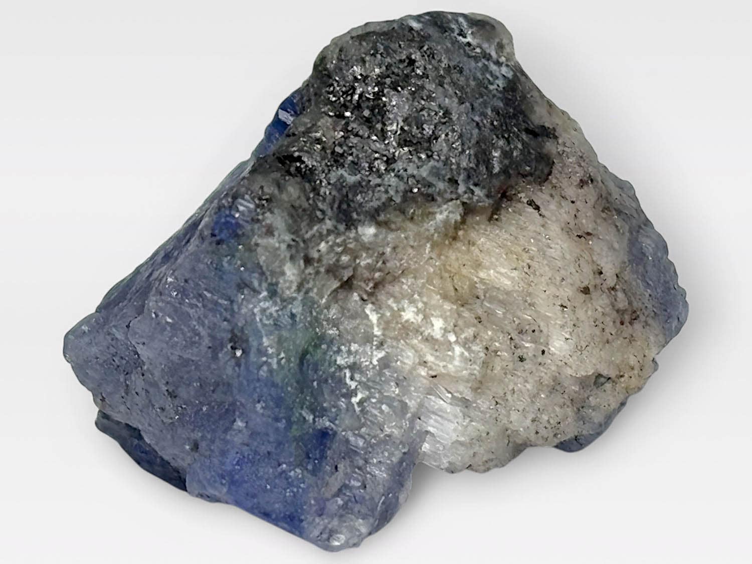 タンザナイト(黝簾石)