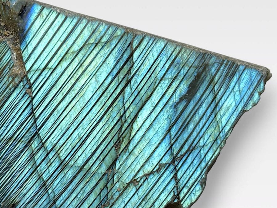 マダガスカル産ラブラドライト 一面磨き