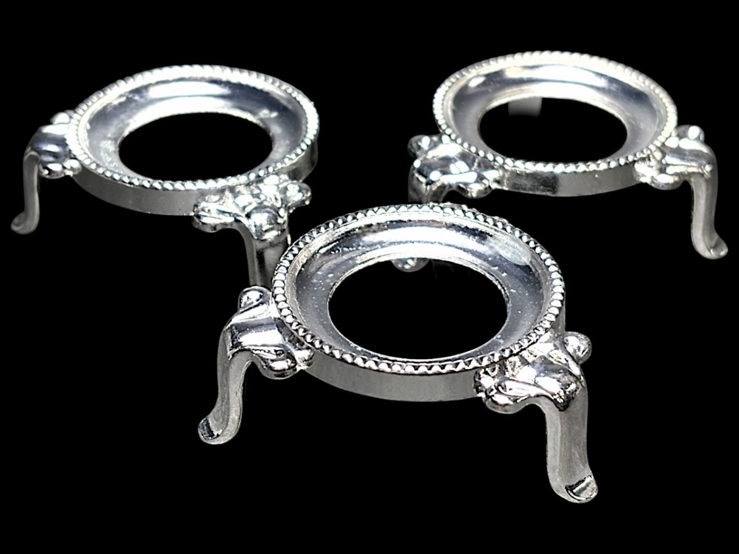 玉台 シルバーカラー (直径55～75mm丸玉推奨) ３個セット アソート