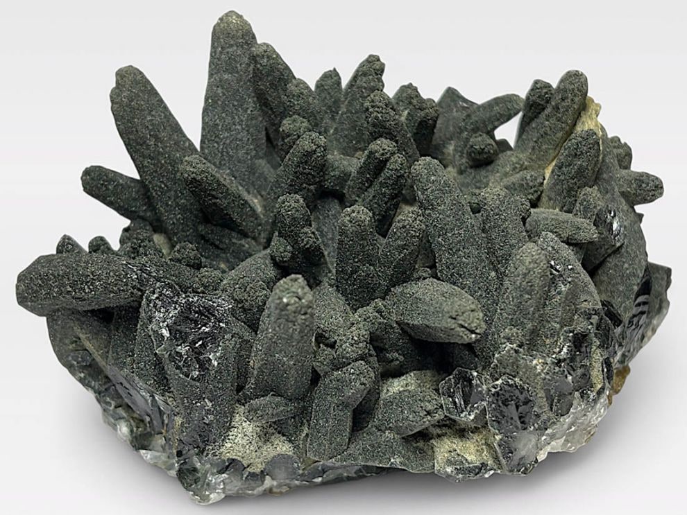 岩本鉱物標本　灰鉄輝石　へデンベルガイト　笹ケ谷鉱山　約2,654g 日本産鉱物・JAPAN ＞ SOLD参考商品2 ＞ 灰鉄輝石・Hedenbergite