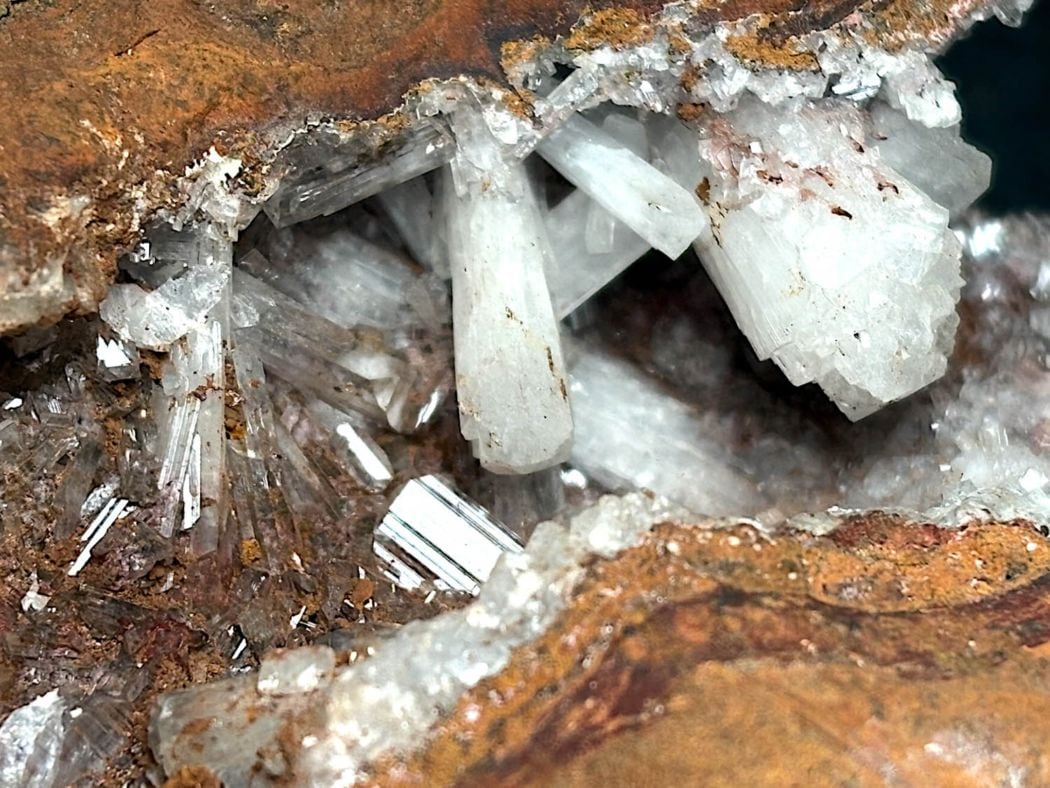 鉱物商店】ヘミモルファイト（異極鉱） 天然石 原石 楽天市場】ヘミ