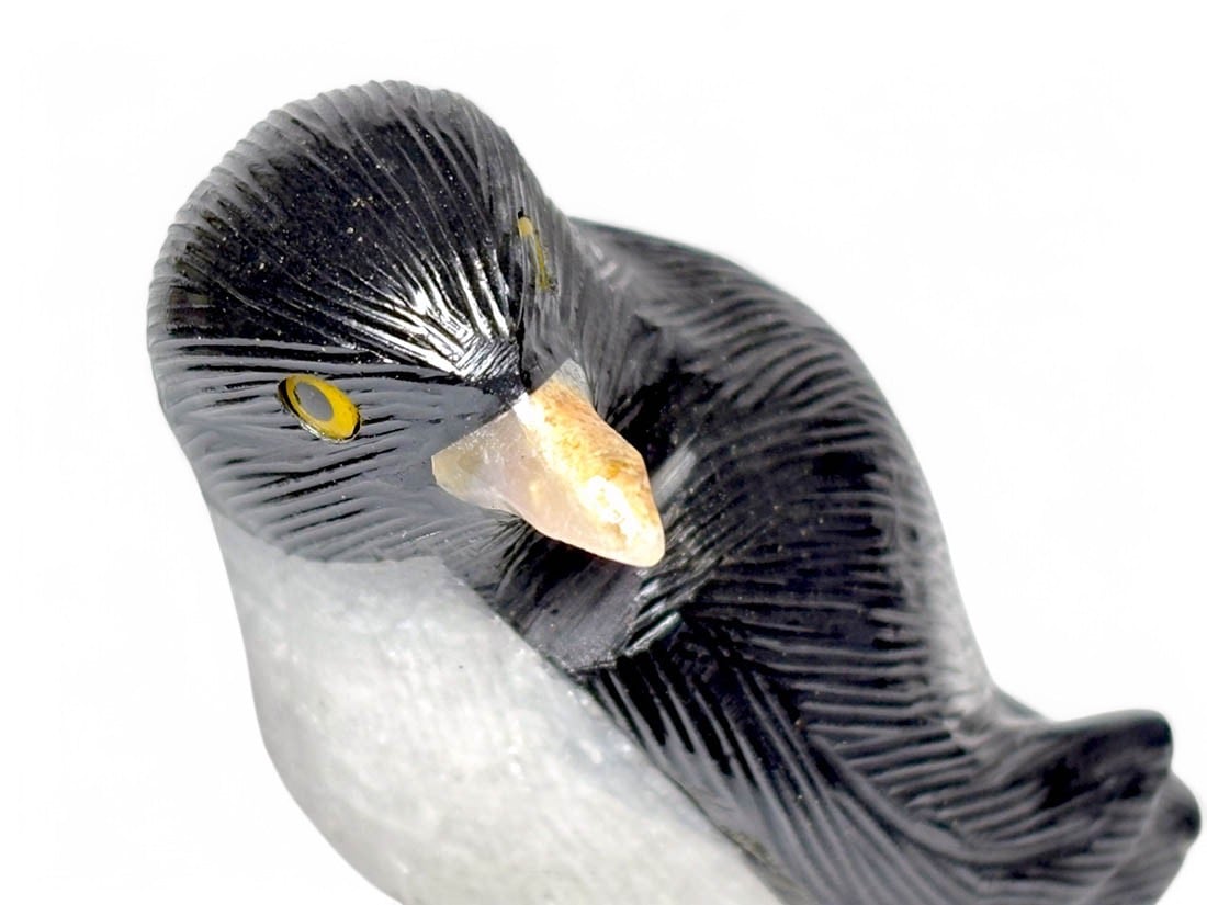 ペルー産 鳥彫刻 ＆ 天然石 (ペンギン)