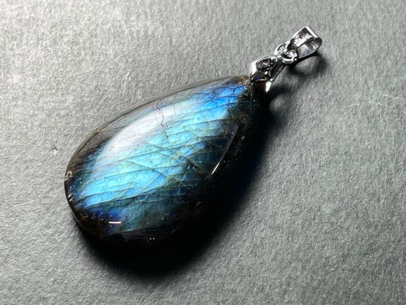 ラブラドライト ペンダントトップ