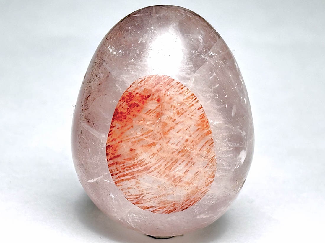マダガスカル産 ファイアクォーツ エッグ / Fire Quartz Egg