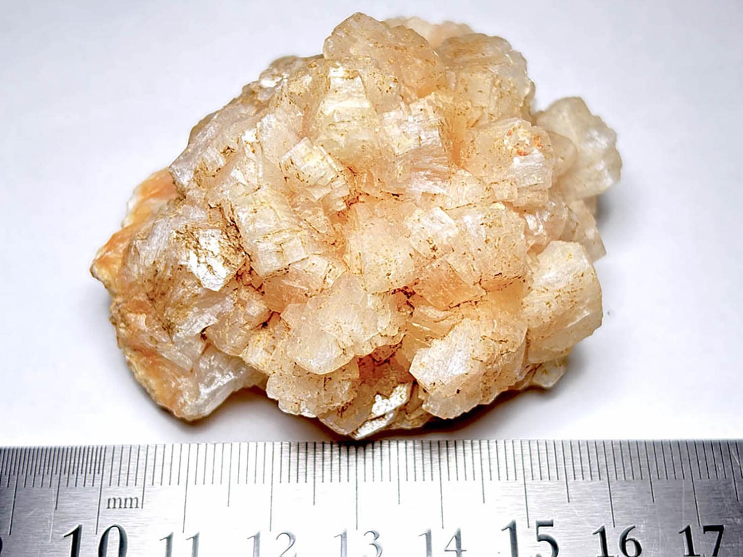 インド産スティルバイト/Stilbite (束沸石)