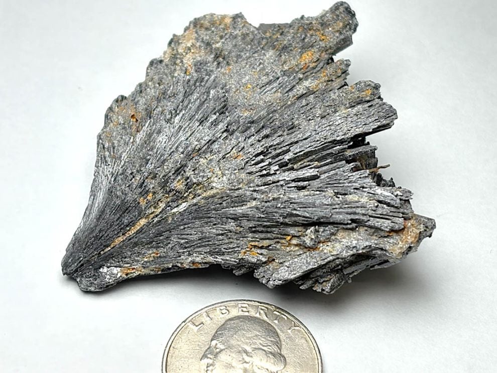 特大】カイヤナイト 結晶