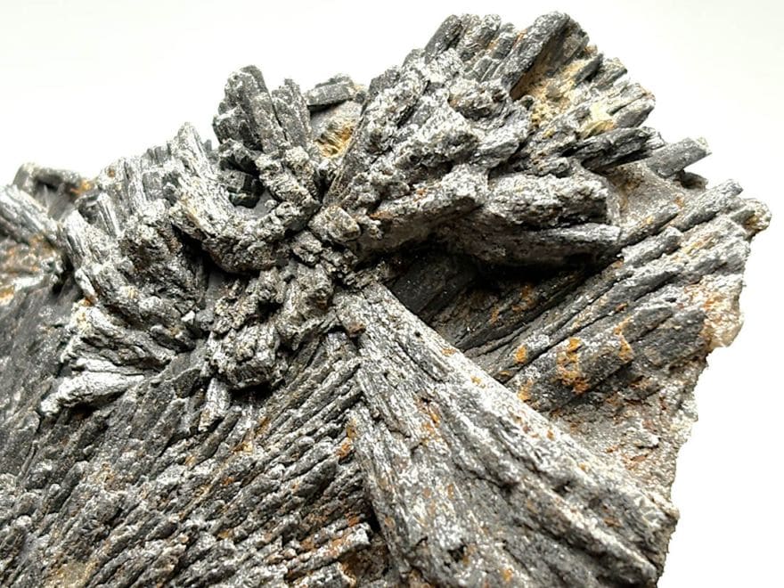 ブラジル産 ブラックカイヤナイト ( 藍晶石 ) / Black Kyanite