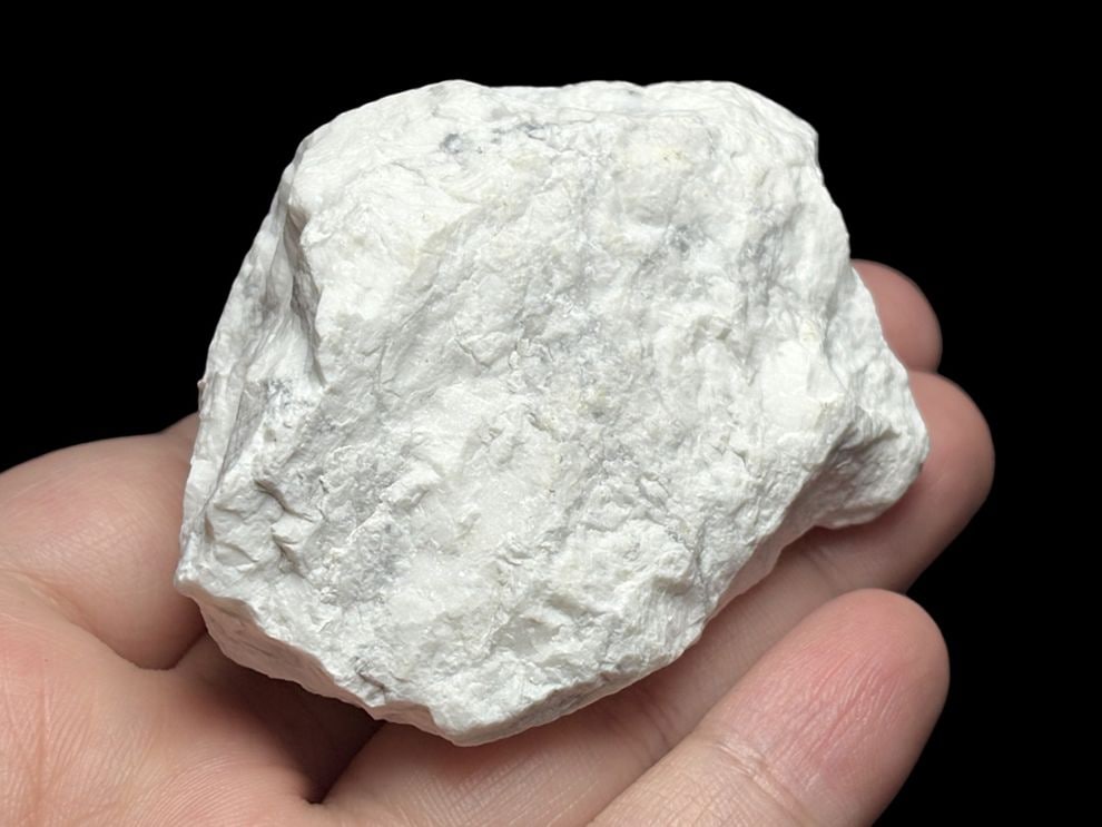 カリフォルニア州産ハウライト/Howlite (ハウ石)