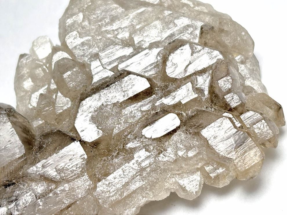 ブラジル産 エレスチャルスモーキー クォーツ(ジャカレークォーツ) /Smoky Jacare Quartz