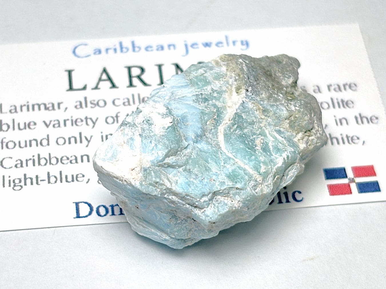 ドミニカ共和国産 ラリマー(ソーダ珪灰石)/Larimar