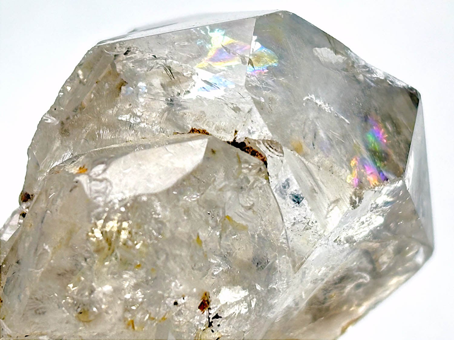 水晶　原石　内包物 インクルージョン水晶原石（内包物あり）
