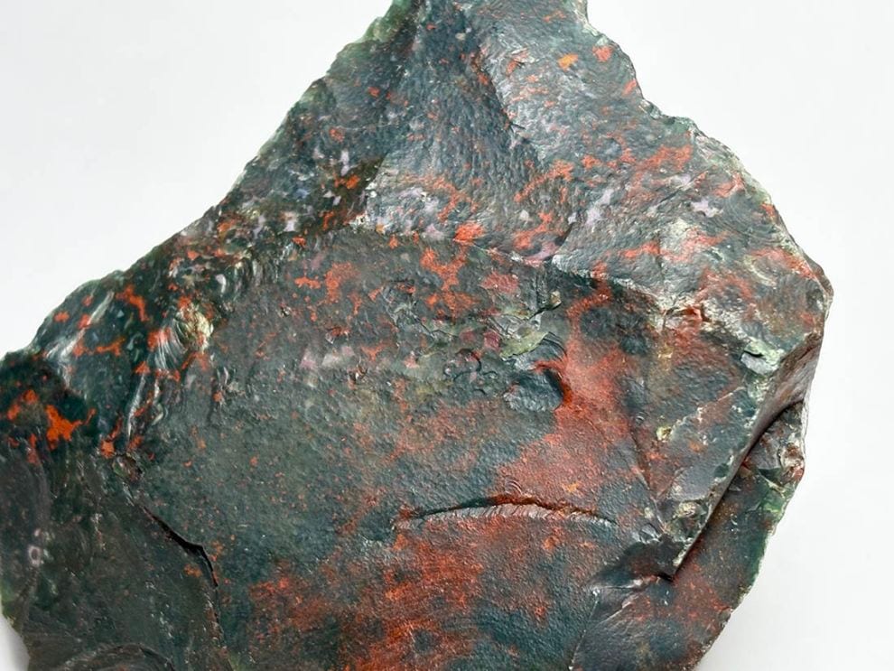 インド産 ブラッドストーン ラフ (血玉石) / Blood Stone 