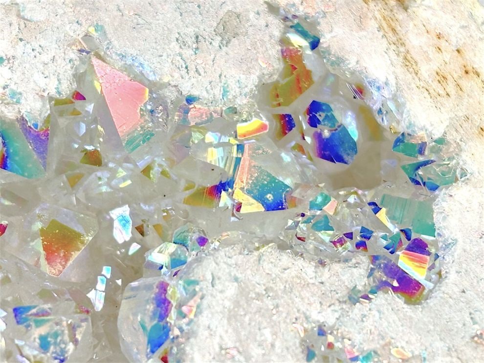 オーラ系水晶原石