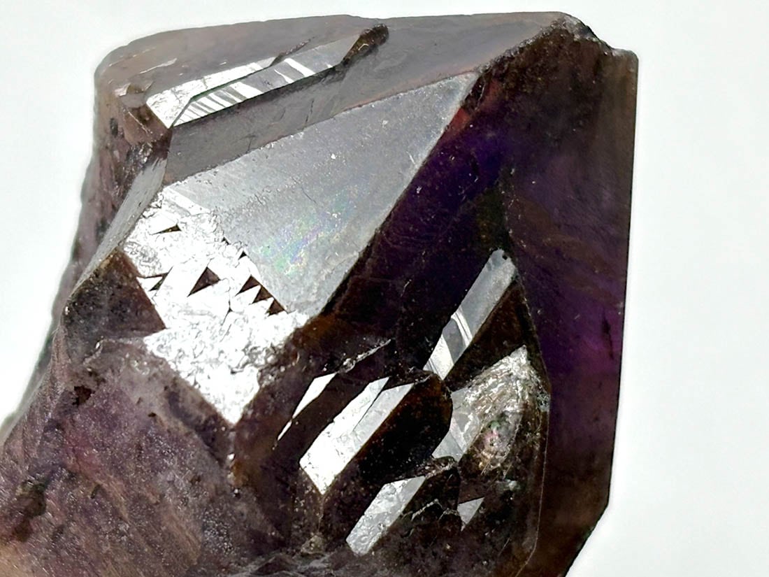 ブラジル・パラー州産 ダークカラーアメジスト ポイント ( 紫水晶 )/ Amethyst 