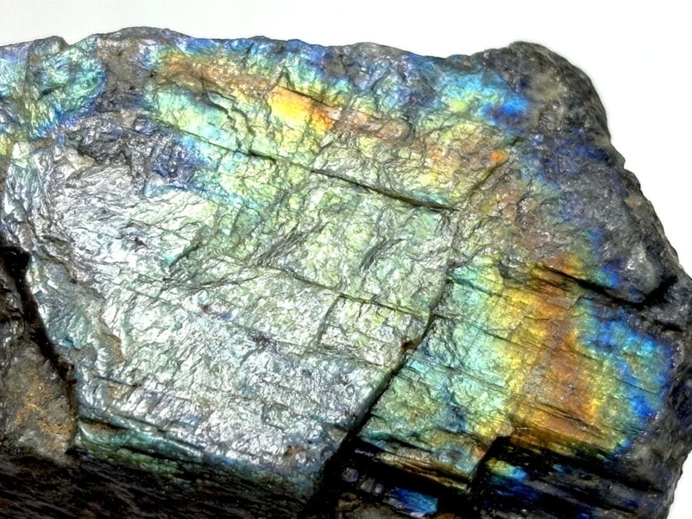 フィンランド・ユレマー産 スペクトロライト / Spectrolite