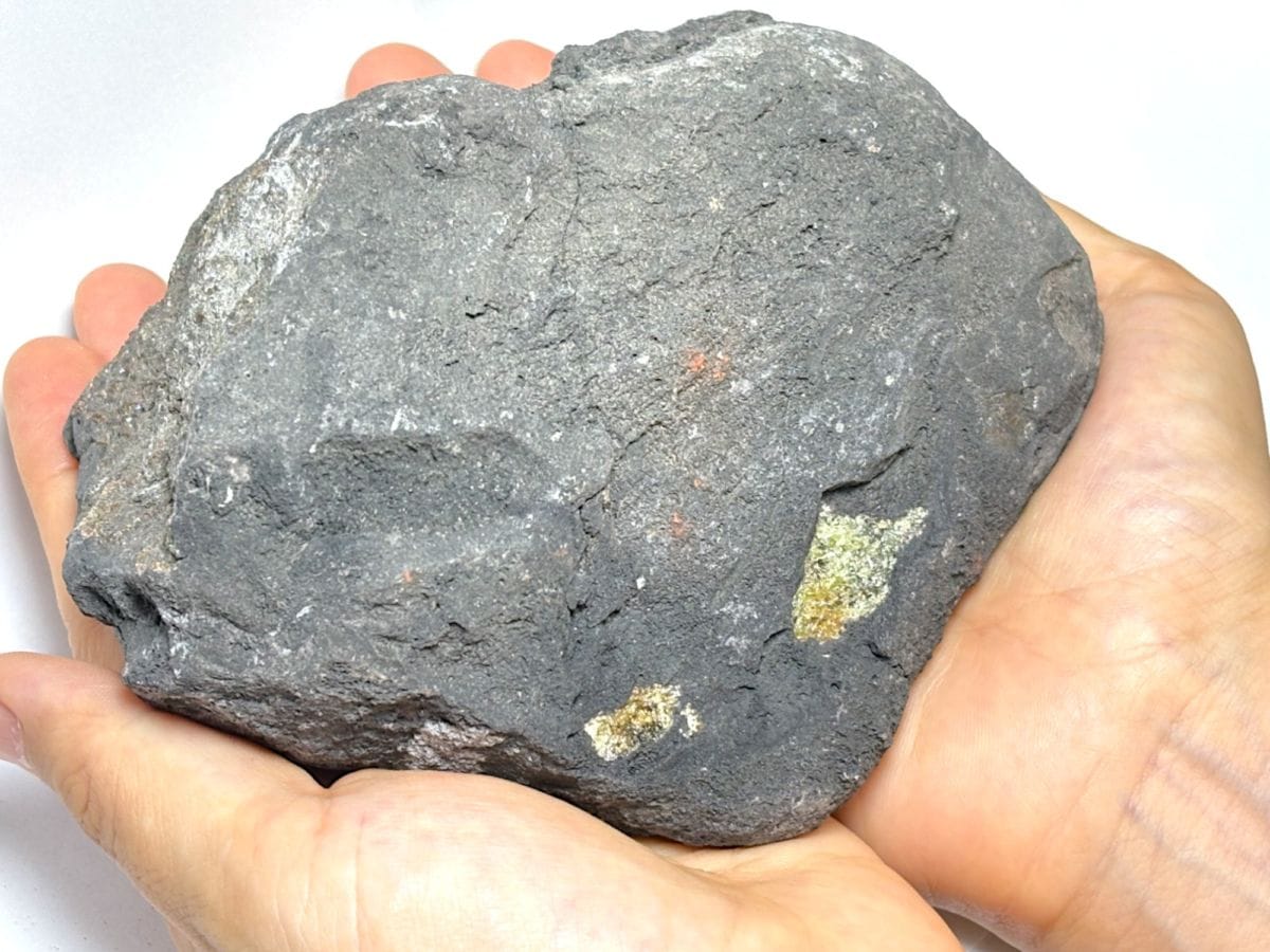 メキシコ産 火山弾ペリドット / Peridot