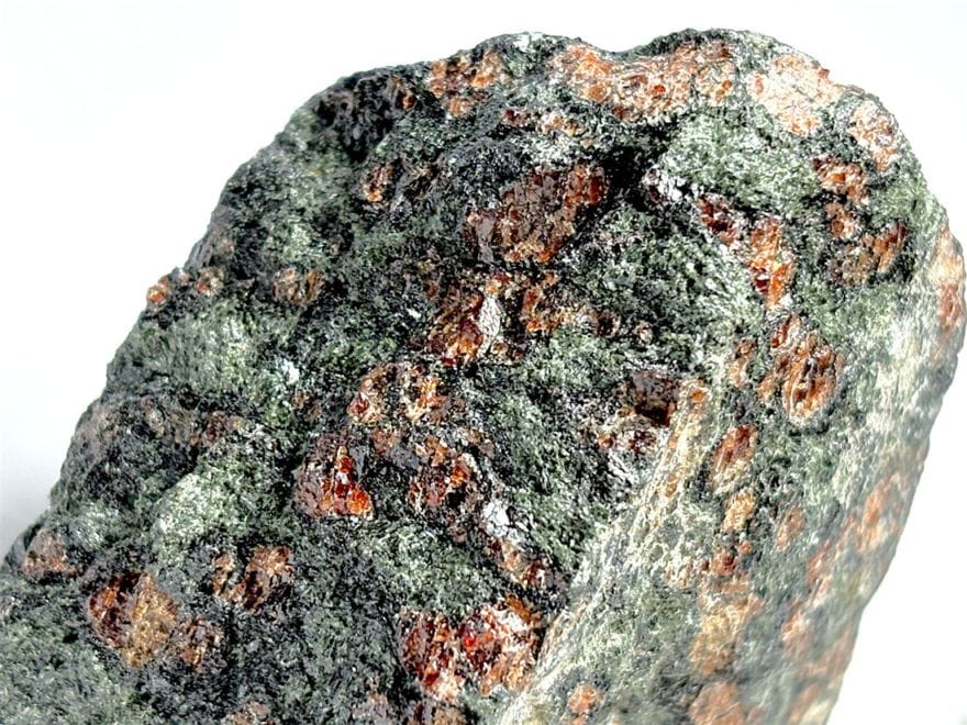 レア！ノルウェー産 エクロジャイト/Eclogite (榴輝石)