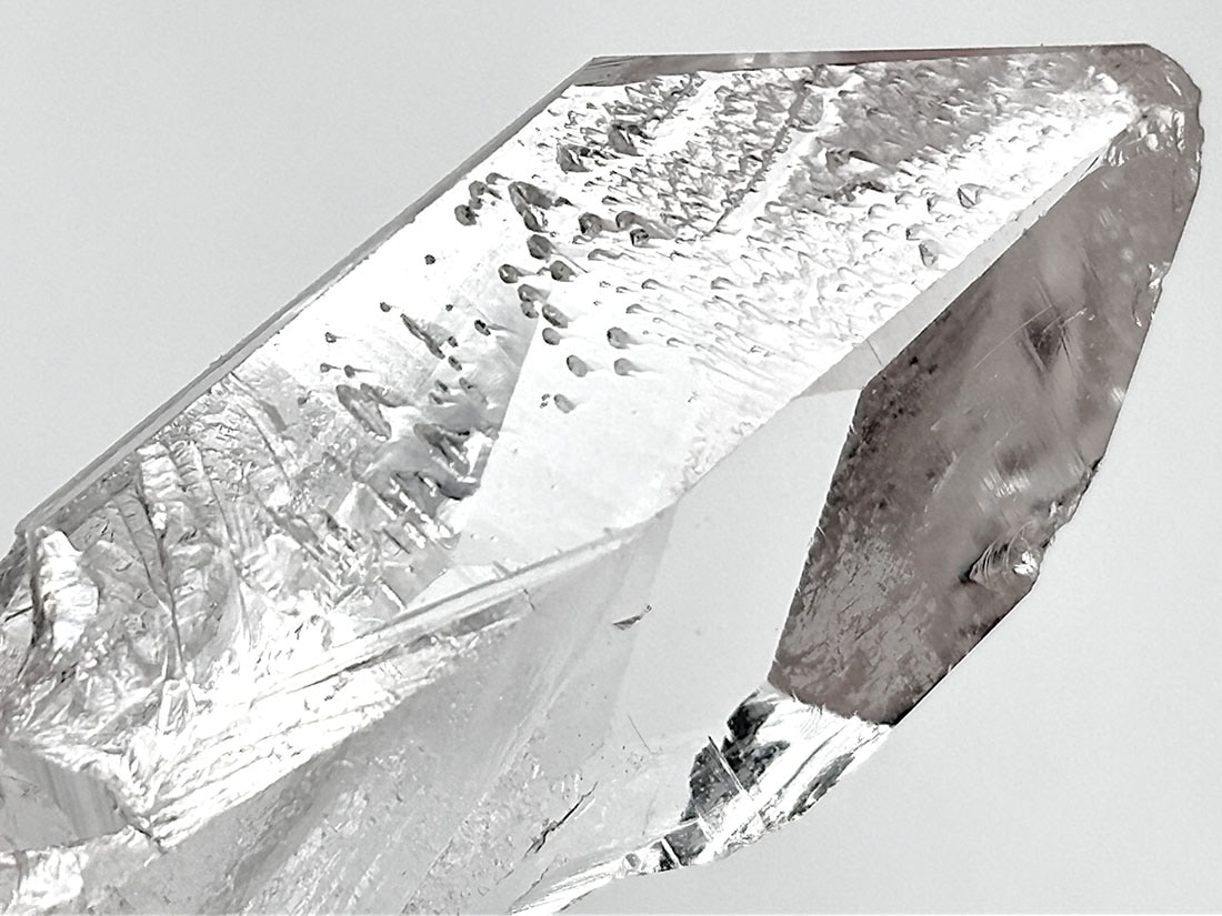 ゼッカデソウザ産 水晶 ポイント / Zecca De Souza Quartz