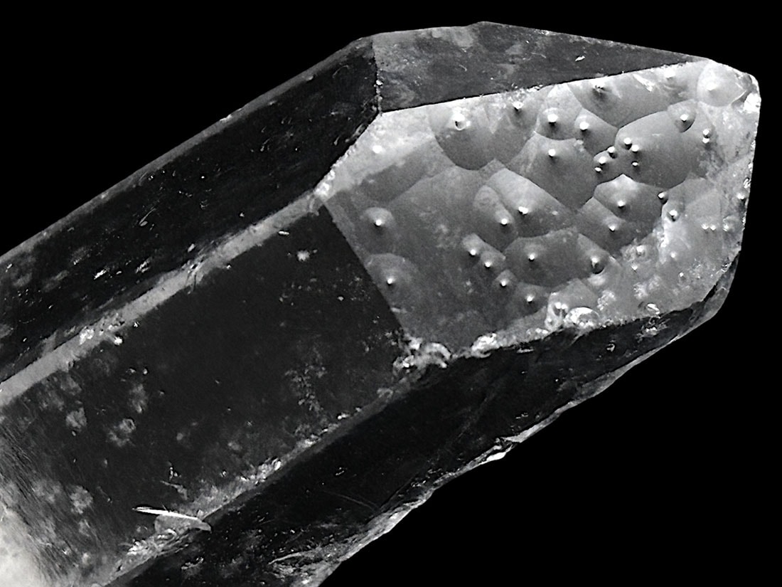 レア! マダガスカル産 変わりファセット 水晶 ポイント / Crystal Quartz