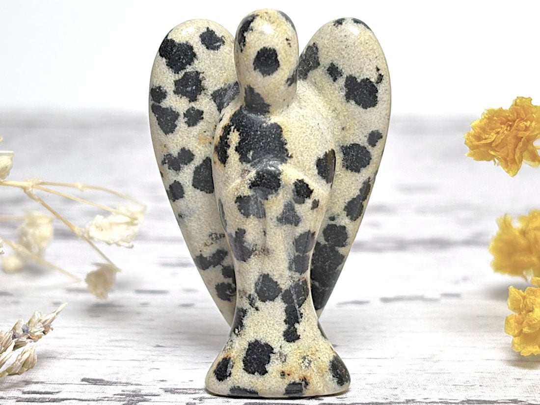 ダルメシアンジャスパー　エンジェル彫刻