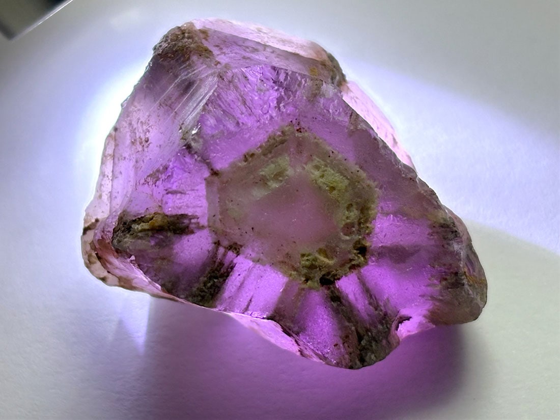 レア!!ブラジル産トラピッチェアメジスト