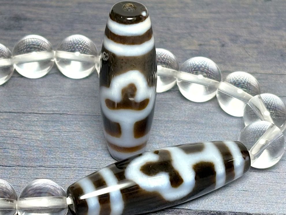 チベット 菩提天珠 ( 至純天珠 ) / dZi beads