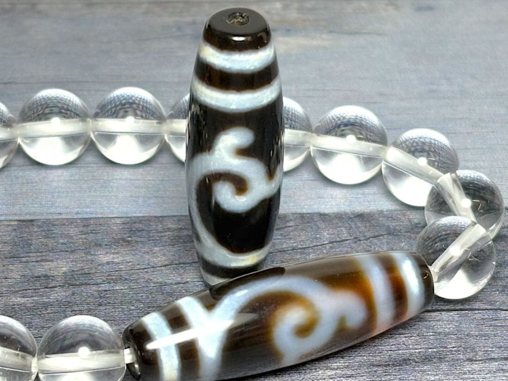 チベット 緑度母天珠 ( 至純天珠 ) / dZi beads