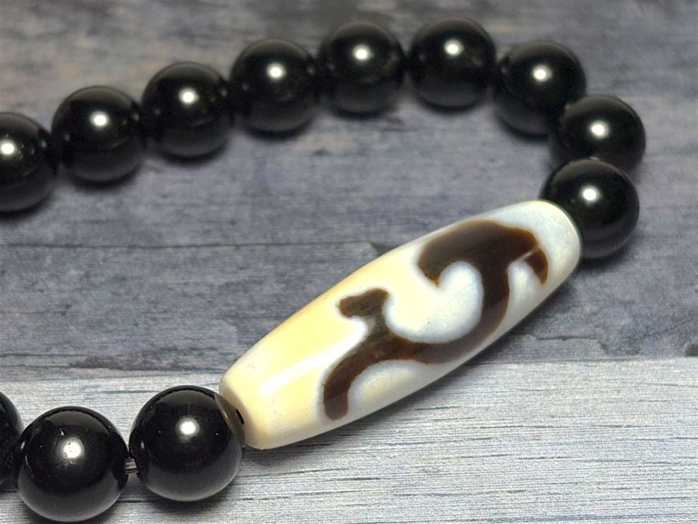 チベット 白如意天珠 ( 至純天珠 ) / dZi beads