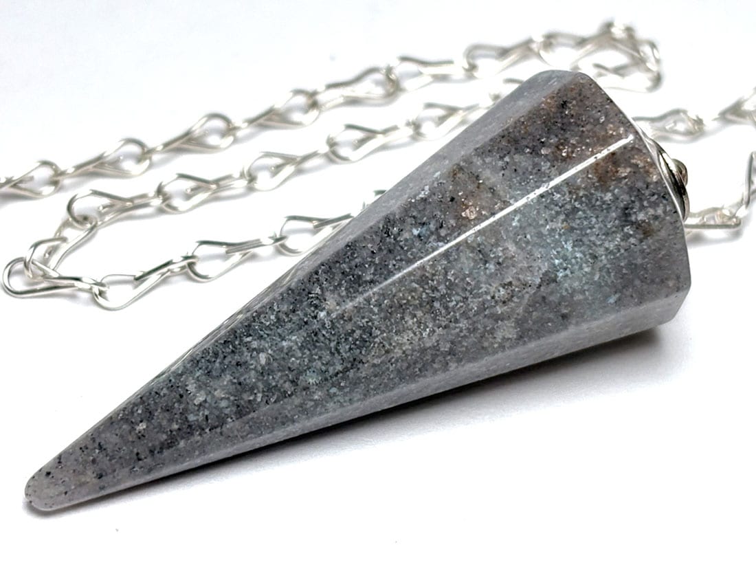 ブラジル産 トロレアイト ペンデュラム / Troleite Pendulum / Troleite