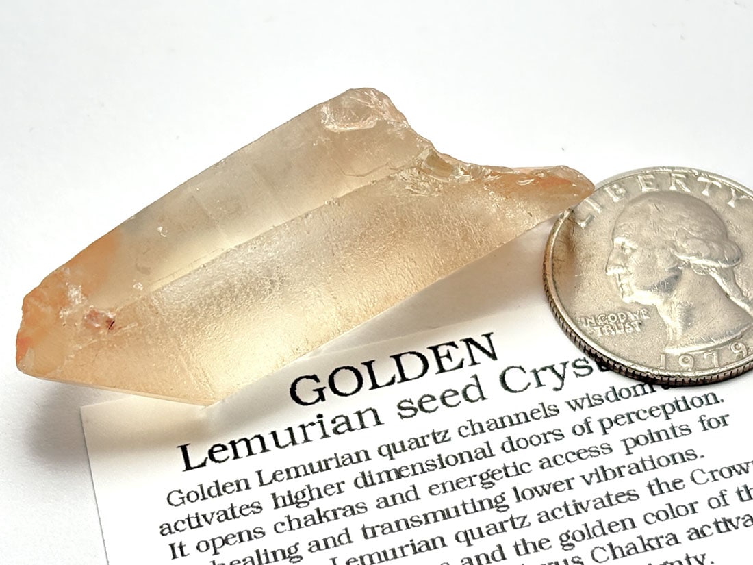 ブラジル・バイーア州産  ゴールデンレムリアン  / Golden Lemurian