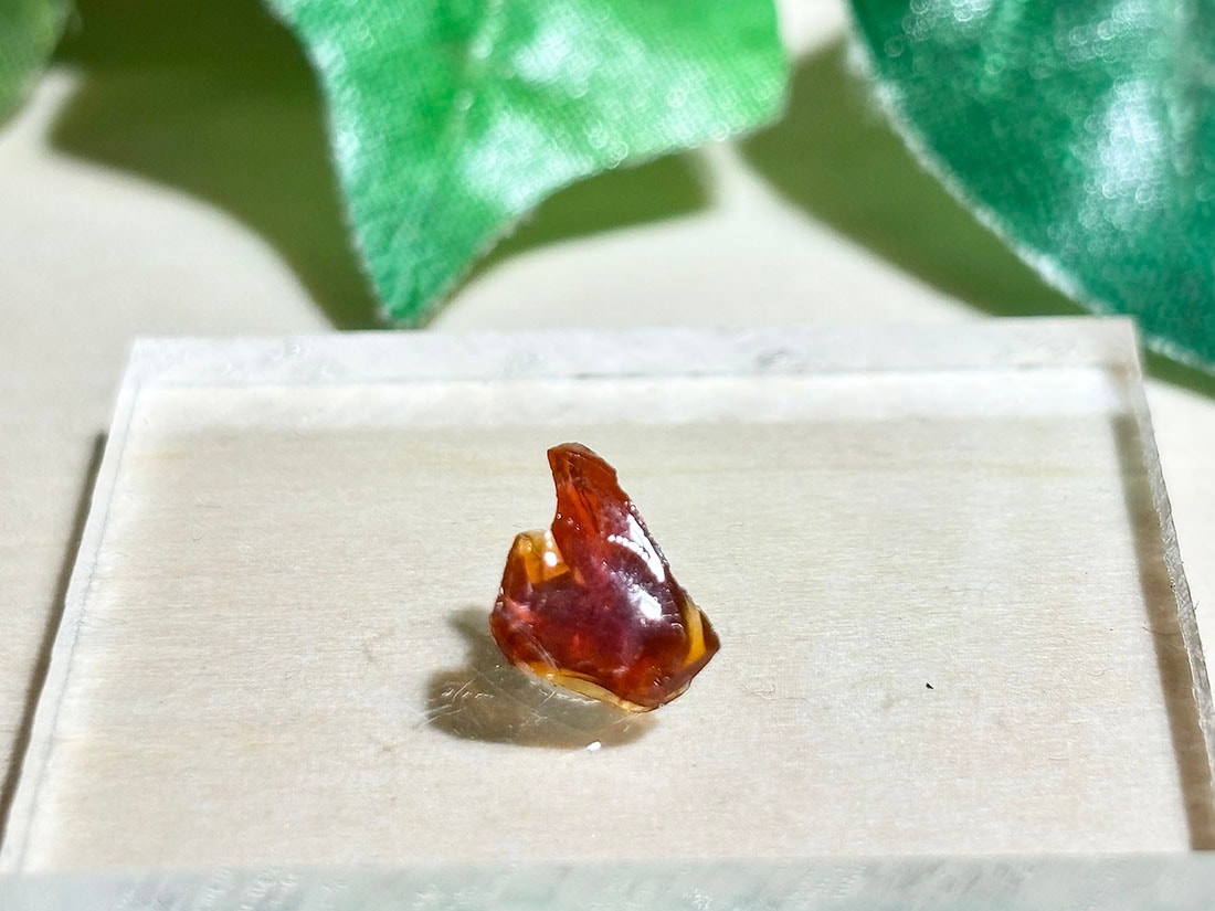 エチオピア産 チョコレートオパール / Opal ( 蛋白石 ) 【ミニチュア鉱物】