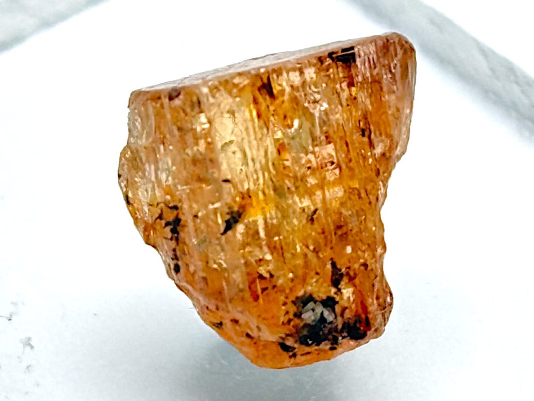 (蛍光) ブラジル産 インペリアルトパーズ /Imperial Topaz 